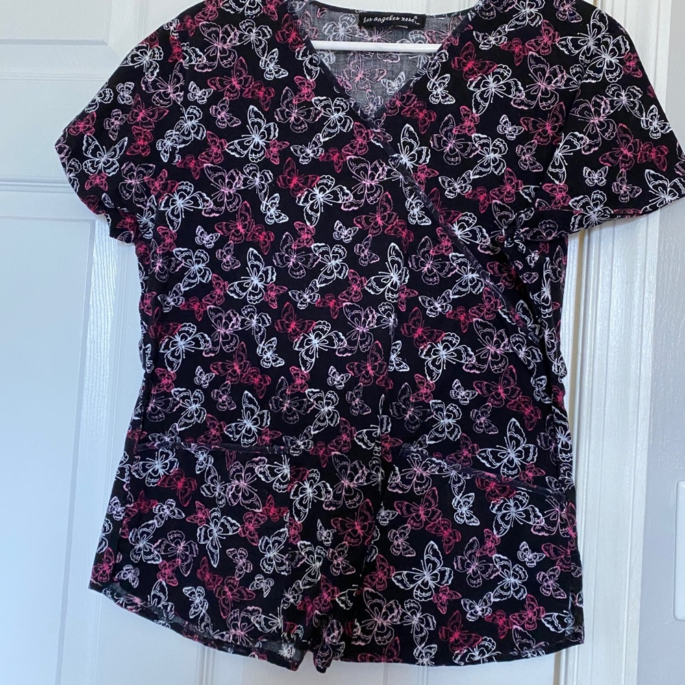 Butterfly scrub top
